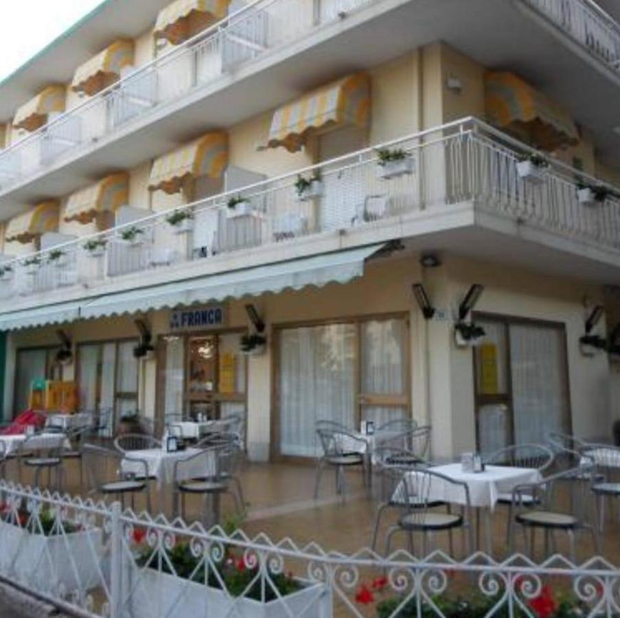 Hotel Franca Misano Adriatico Exterior foto