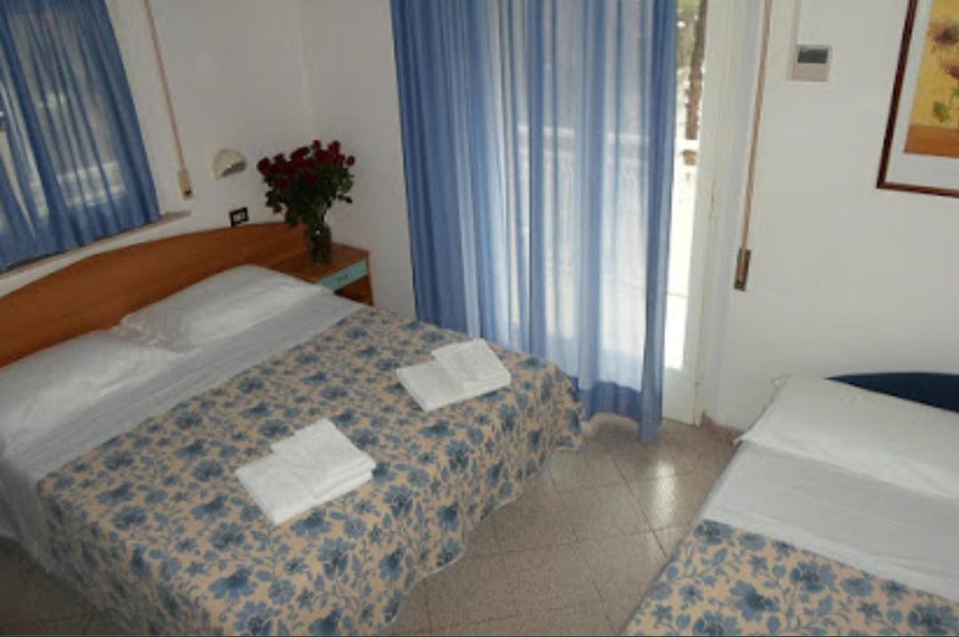 Hotel Franca Misano Adriatico Exterior foto