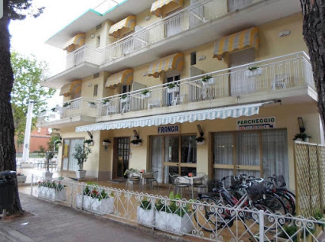 Hotel Franca Misano Adriatico Exterior foto